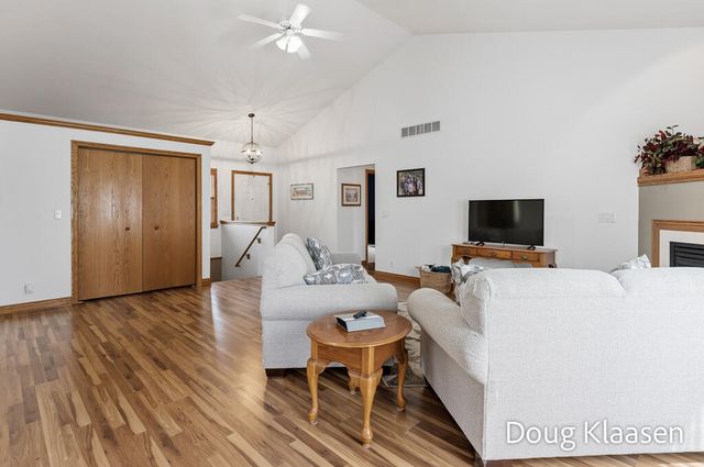 10302 Winterwood Drive, Zeeland, MI 49464