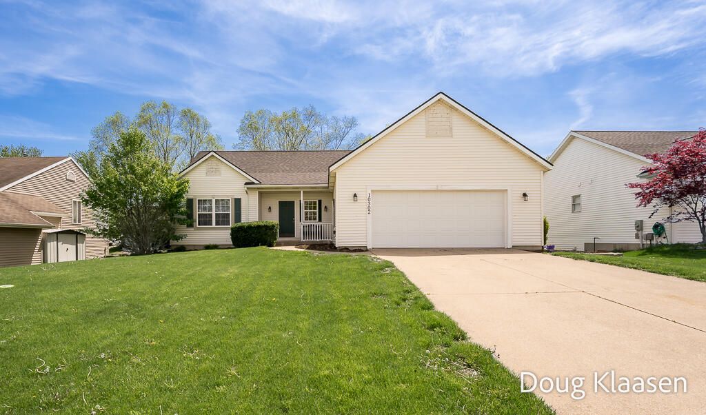 10302 Winterwood Drive, Zeeland, MI 49464
