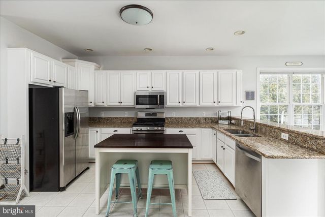 105 BARNSTON CT, Winchester, VA 22602