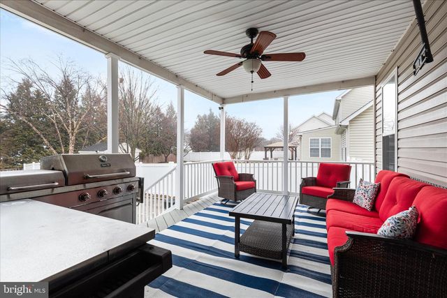 105 BARNSTON CT, Winchester, VA 22602