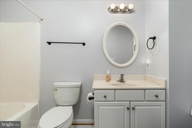 105 BARNSTON CT, Winchester, VA 22602