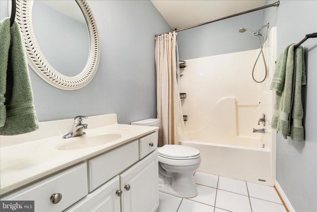 105 BARNSTON CT, Winchester, VA 22602