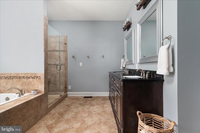 105 BARNSTON CT, Winchester, VA 22602