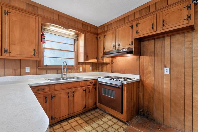 1822 Springfield Avenue, Columbia, SC 29223