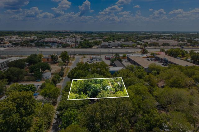 9106 Capitol DR, Austin, TX 78753