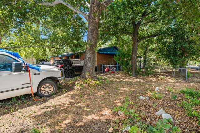9106 Capitol DR, Austin, TX 78753