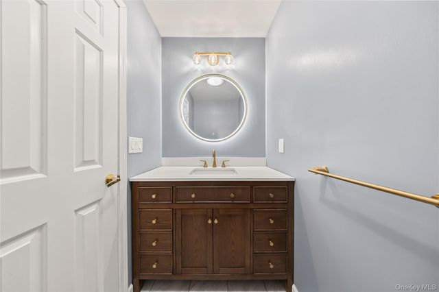 11 Doolin Road, New City, NY 10956