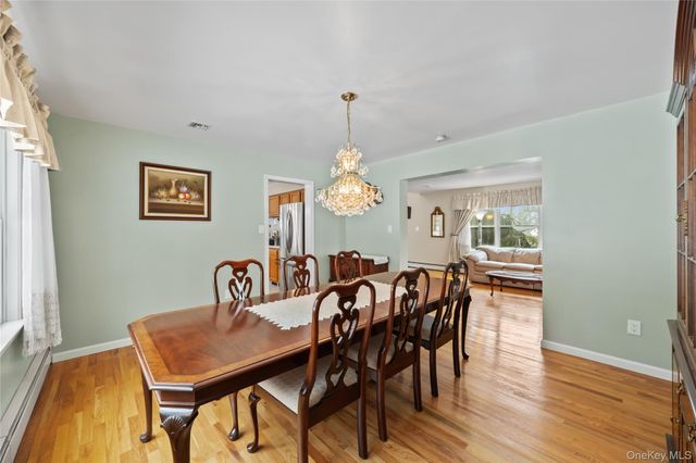 11 Doolin Road, New City, NY 10956