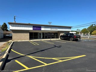 9001 Wayne Road, Livonia, MI 48150