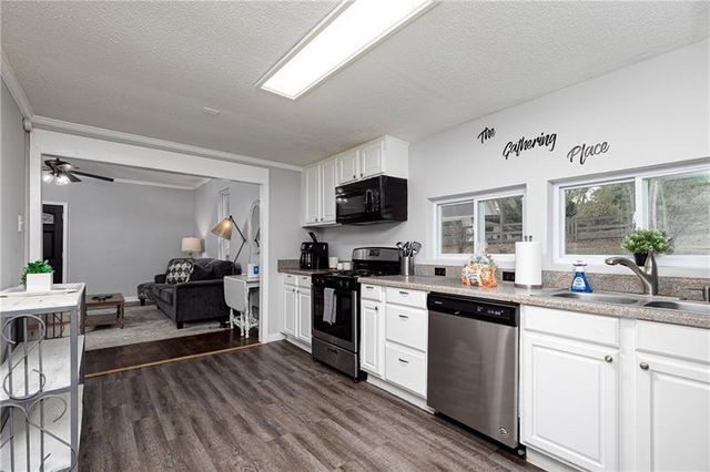 4481 Mclain Circle, Acworth, GA 30101