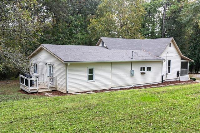 4481 Mclain Circle, Acworth, GA 30101
