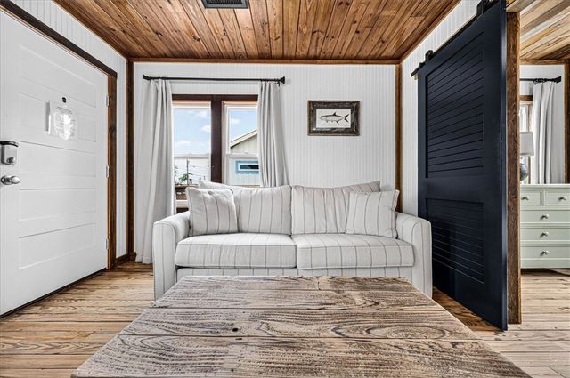 340 N Alister St 7, Port Aransas, TX 78373