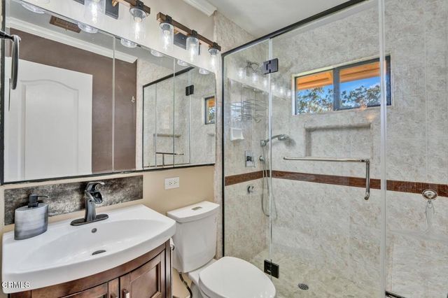 23363 Erwin Street, Los Angeles, CA 91367