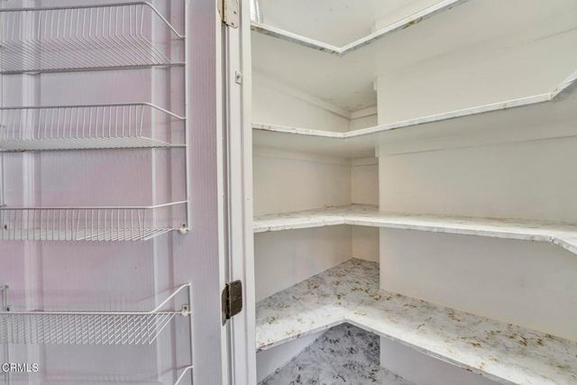 23363 Erwin Street, Los Angeles, CA 91367