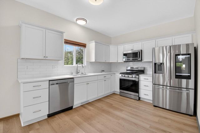11511 60TH PLACE, Kenosha, WI 53142
