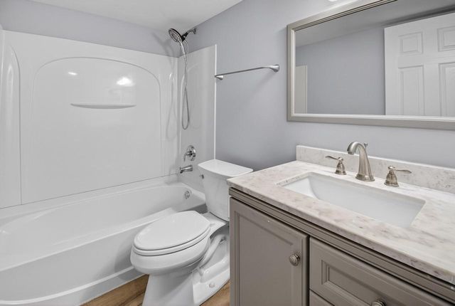 11511 60TH PLACE, Kenosha, WI 53142