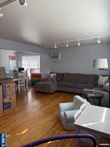 11 North Street 2, Elmwood Park, NJ 07407