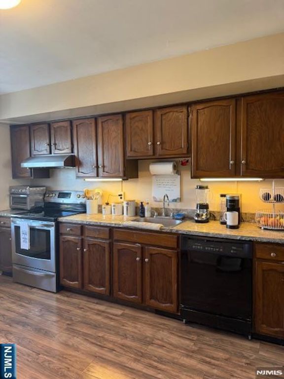 11 North Street 2, Elmwood Park, NJ 07407