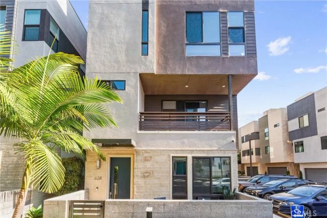 628 Cardiff Reef, Costa Mesa, CA 92627