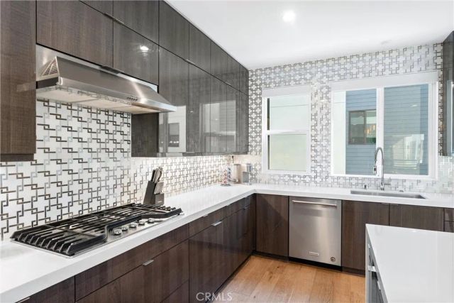 628 Cardiff Reef, Costa Mesa, CA 92627