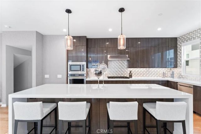 628 Cardiff Reef, Costa Mesa, CA 92627