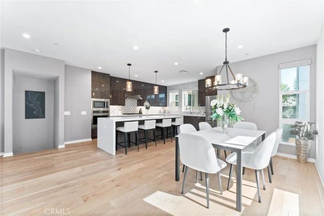 628 Cardiff Reef, Costa Mesa, CA 92627