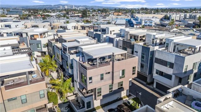 628 Cardiff Reef, Costa Mesa, CA 92627