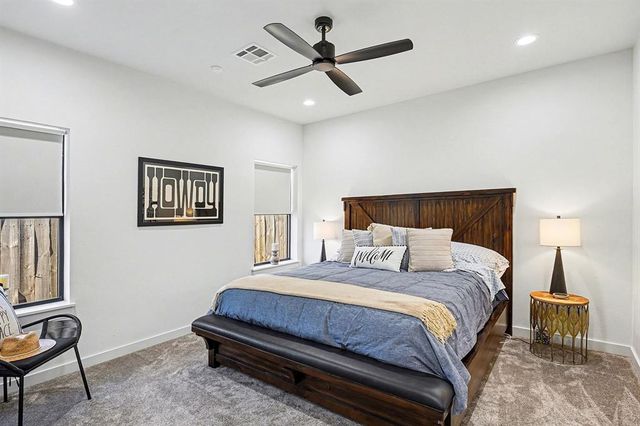 622 E Gray Street, Norman, OK 73071