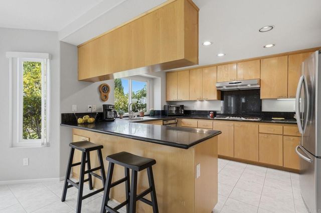 3720 Southridge Way, Oceanside, CA 92056
