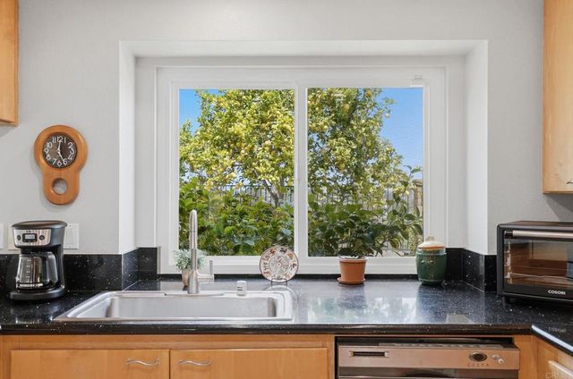 3720 Southridge Way, Oceanside, CA 92056