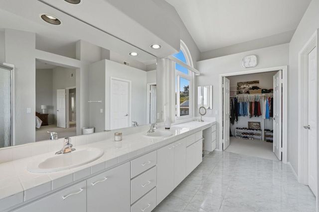 3720 Southridge Way, Oceanside, CA 92056