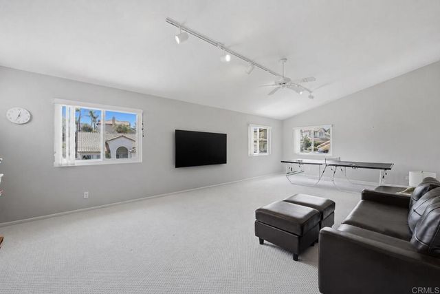 3720 Southridge Way, Oceanside, CA 92056