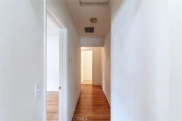 235 W Santa Anita, Burbank, CA 91502