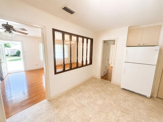 206 Crouch Street, Benton, AR 72019