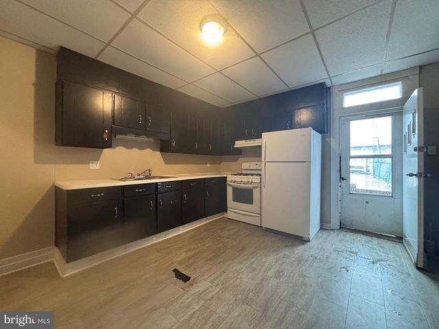 622 E MARKET ST, York, PA 17403