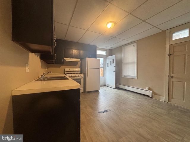 622 E MARKET ST, York, PA 17403