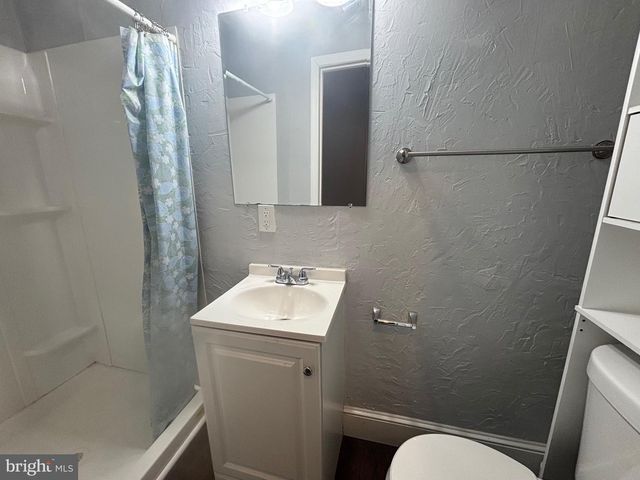 622 E MARKET ST, York, PA 17403