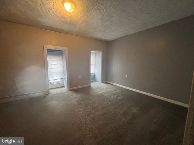 622 E MARKET ST, York, PA 17403