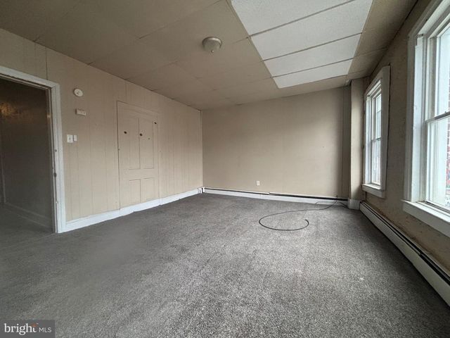 622 E MARKET ST, York, PA 17403