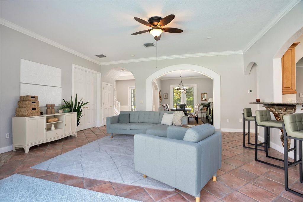 Image 26 of property listing at 10760 EMERALD CHASE DRIVE, Orlando, FL 32836