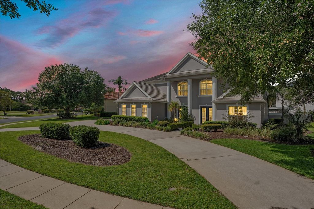 Image 7 of property listing at 10760 EMERALD CHASE DRIVE, Orlando, FL 32836