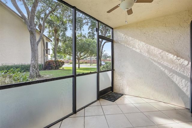 2379 SW 15th Street 107, Deerfield Beach, FL 33442