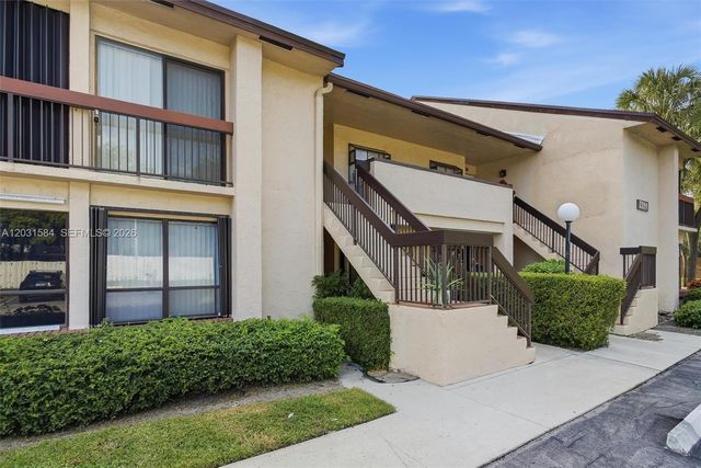 2379 SW 15th Street 107, Deerfield Beach, FL 33442