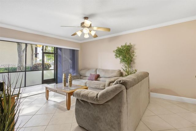 2379 SW 15th Street 107, Deerfield Beach, FL 33442