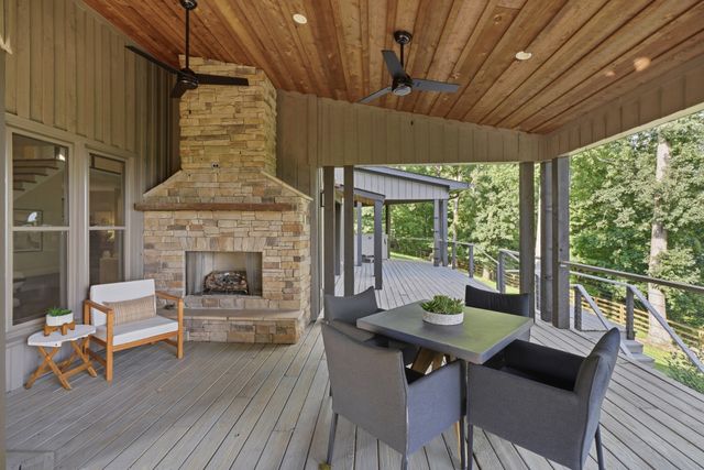 1126 Beechs Tavern Trl, Franklin, TN 37069