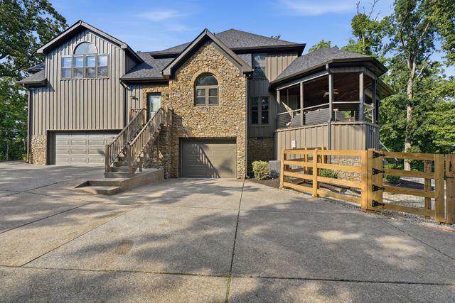 1126 Beechs Tavern Trl, Franklin, TN 37069