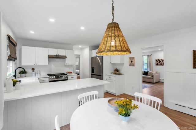440 Cases Lane, Cutchogue, NY 11935