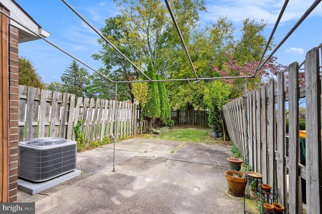 16 W SPRUCE ST, Norristown, PA 19401