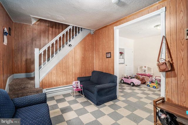 16 W SPRUCE ST, Norristown, PA 19401