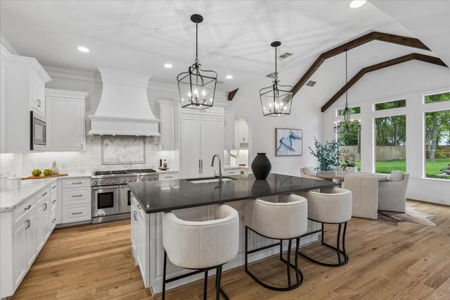 1228 Archley Drive, Houston, TX 77055